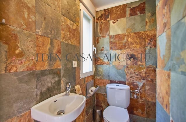 6 soverom Villa til salgs i Busot med garasje - € 620 000 (Ref: 9985109)