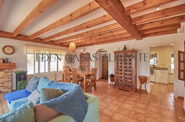 4 soverom Villa til salgs i Busot med svømmebasseng garasje - € 475 000 (Ref: 9998923)