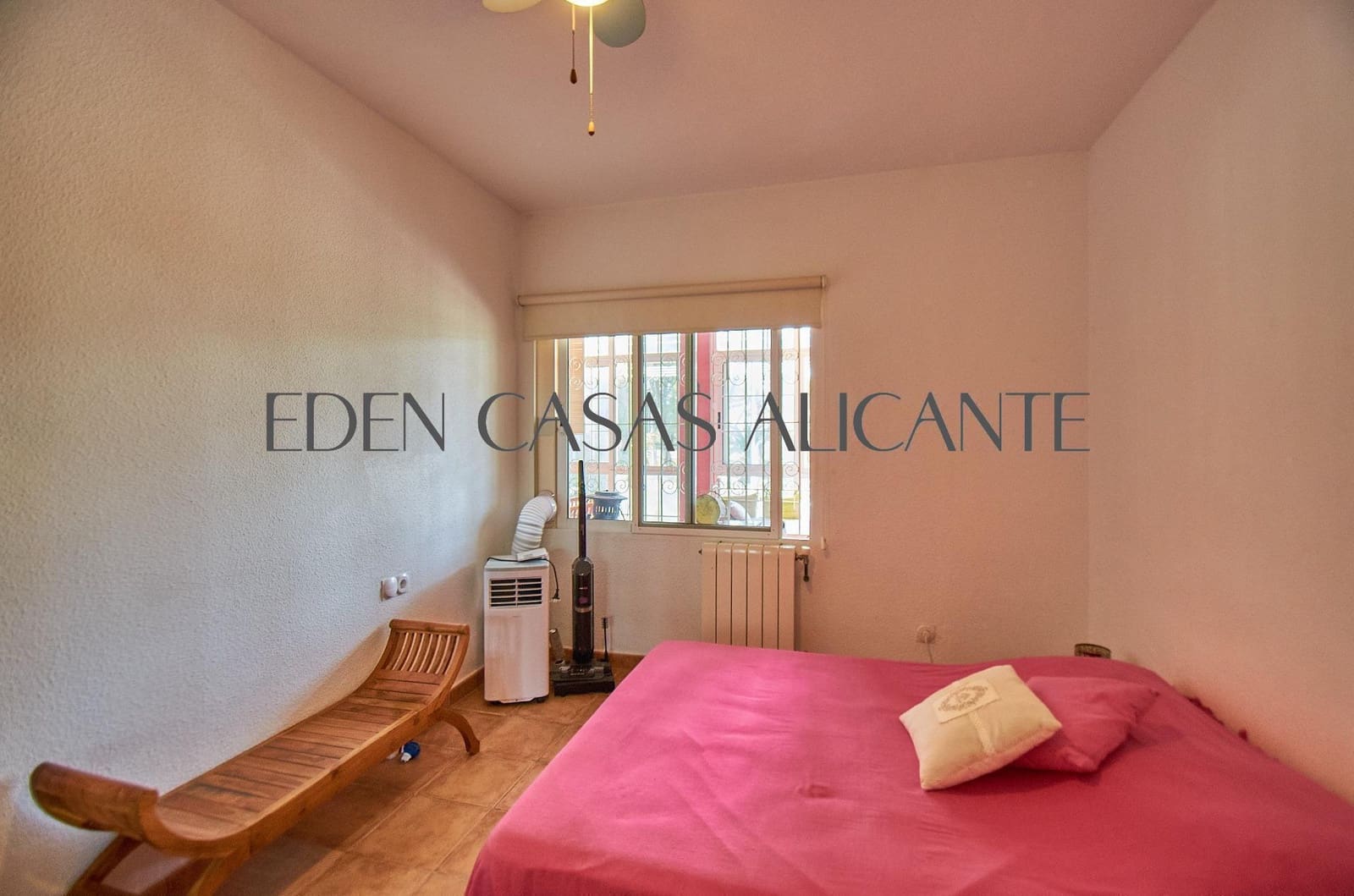 4 soverom Villa til salgs i Busot med svømmebasseng garasje - € 475 000 (Ref: 9998923)