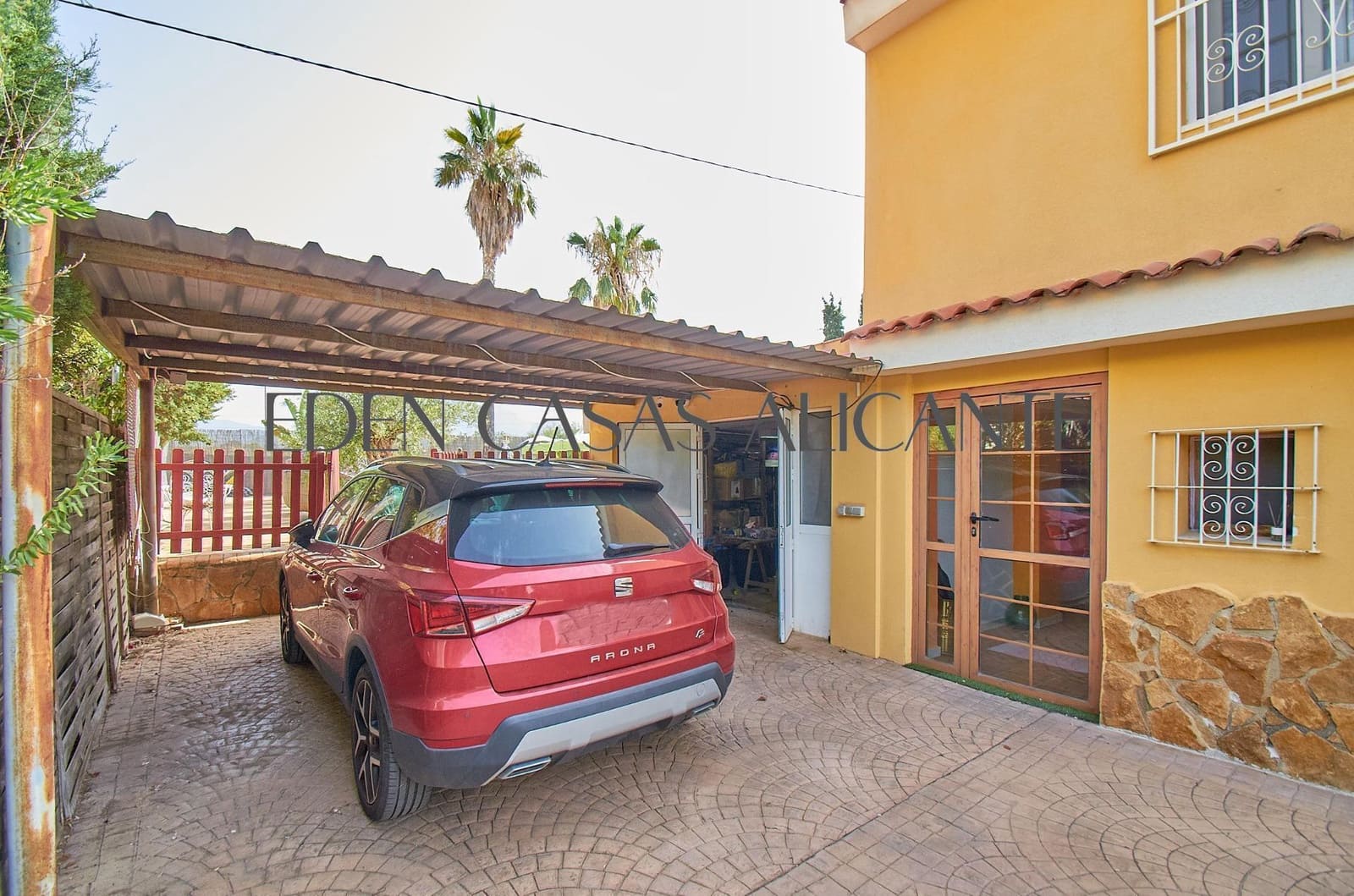 4 soverom Villa til salgs i Busot med svømmebasseng garasje - € 475 000 (Ref: 9998923)