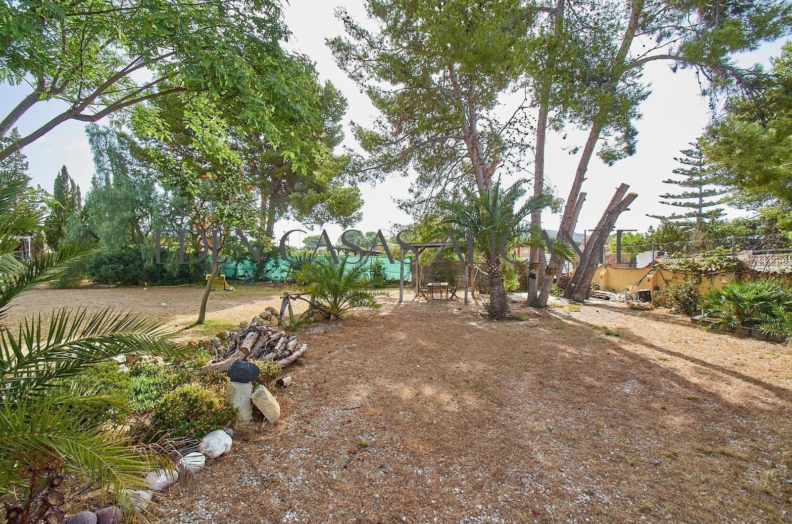 4 soverom Villa til salgs i Busot med svømmebasseng garasje - € 475 000 (Ref: 9998923)