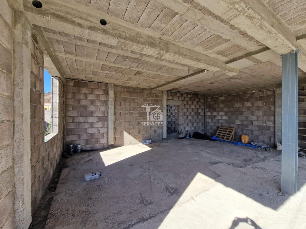 4 soveværelse Villa til salg i Arona med swimmingpool garage - € 1.250.000 (Ref: 8873471)