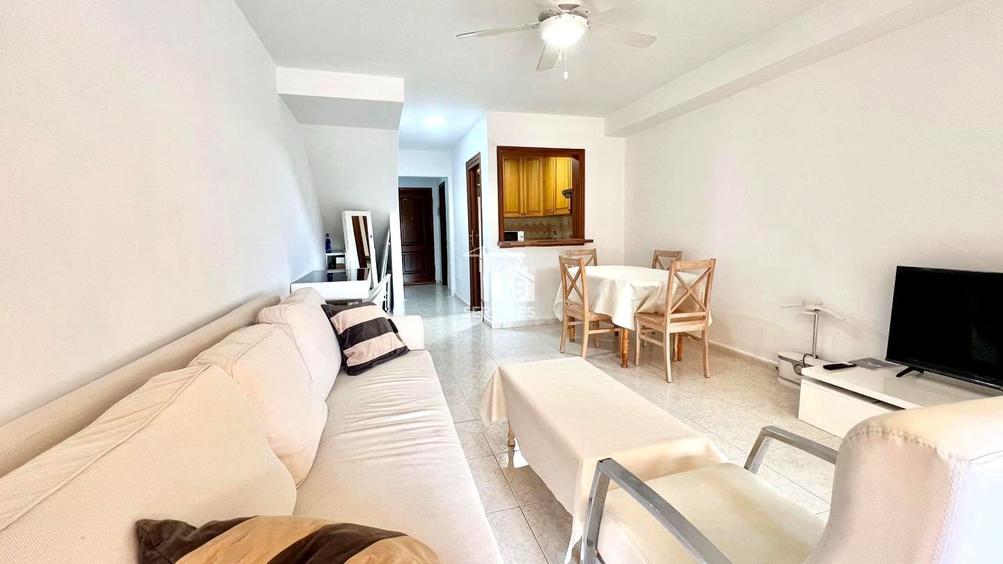 2 sovrum Lägenhet till salu i Arona med pool garage - 415 000 € (Ref: 9006351)