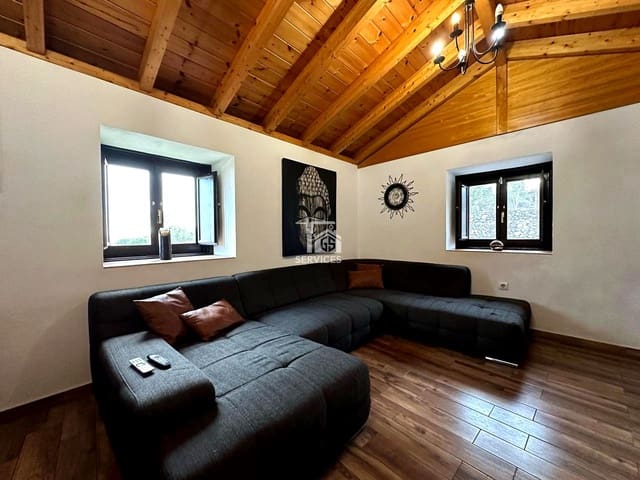 3 bedroom Finca/Country House for sale in Guía de Isora with garage - € 546,000 (Ref: 9035787)