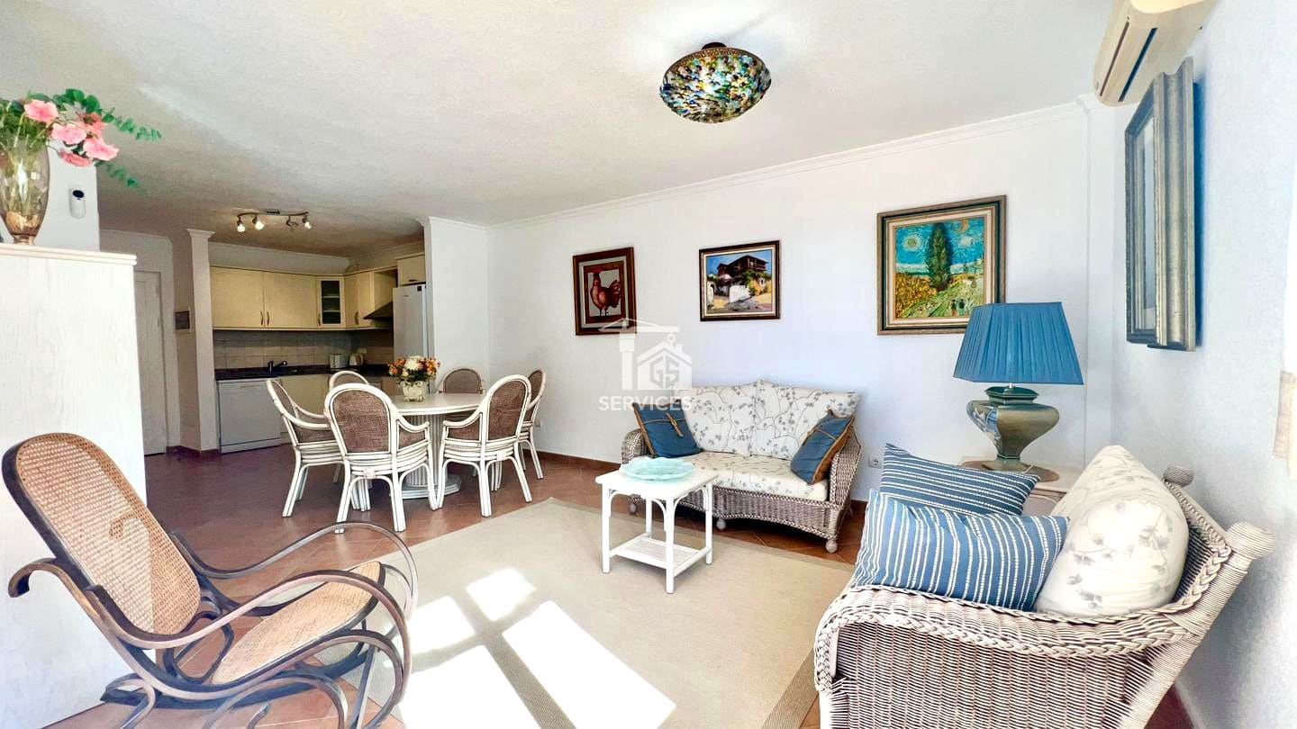 1 bedroom Flat for sale in Arona with garage - € 399,000 (Ref: 9074381)