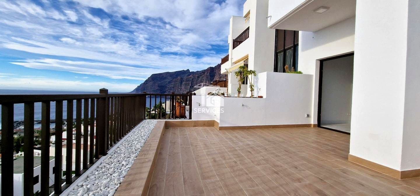 2 soveværelse Lejlighed til salg i Santiago del Teide med swimmingpool - € 575.000 (Ref: 9094517)
