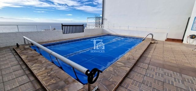 2 slaapkamer Flat te koop in Los Gigantes, Santiago del Teide met zwembad - € 575.000 (Ref: 9094517)