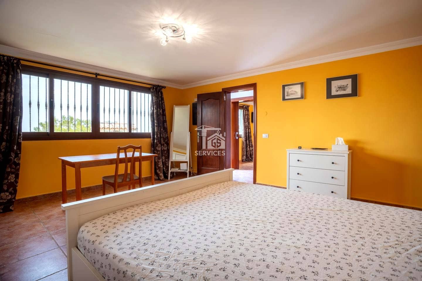 5 soveværelse Villa til salg i San Isidro de Abona med swimmingpool garage - € 699.000 (Ref: 9109834)