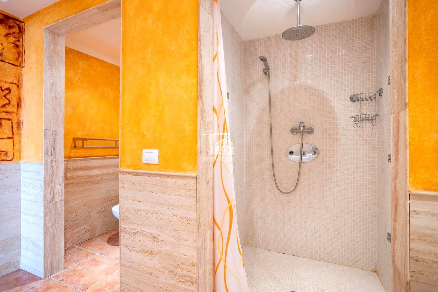 5 soveværelse Villa til salg i San Isidro de Abona med swimmingpool garage - € 699.000 (Ref: 9109834)