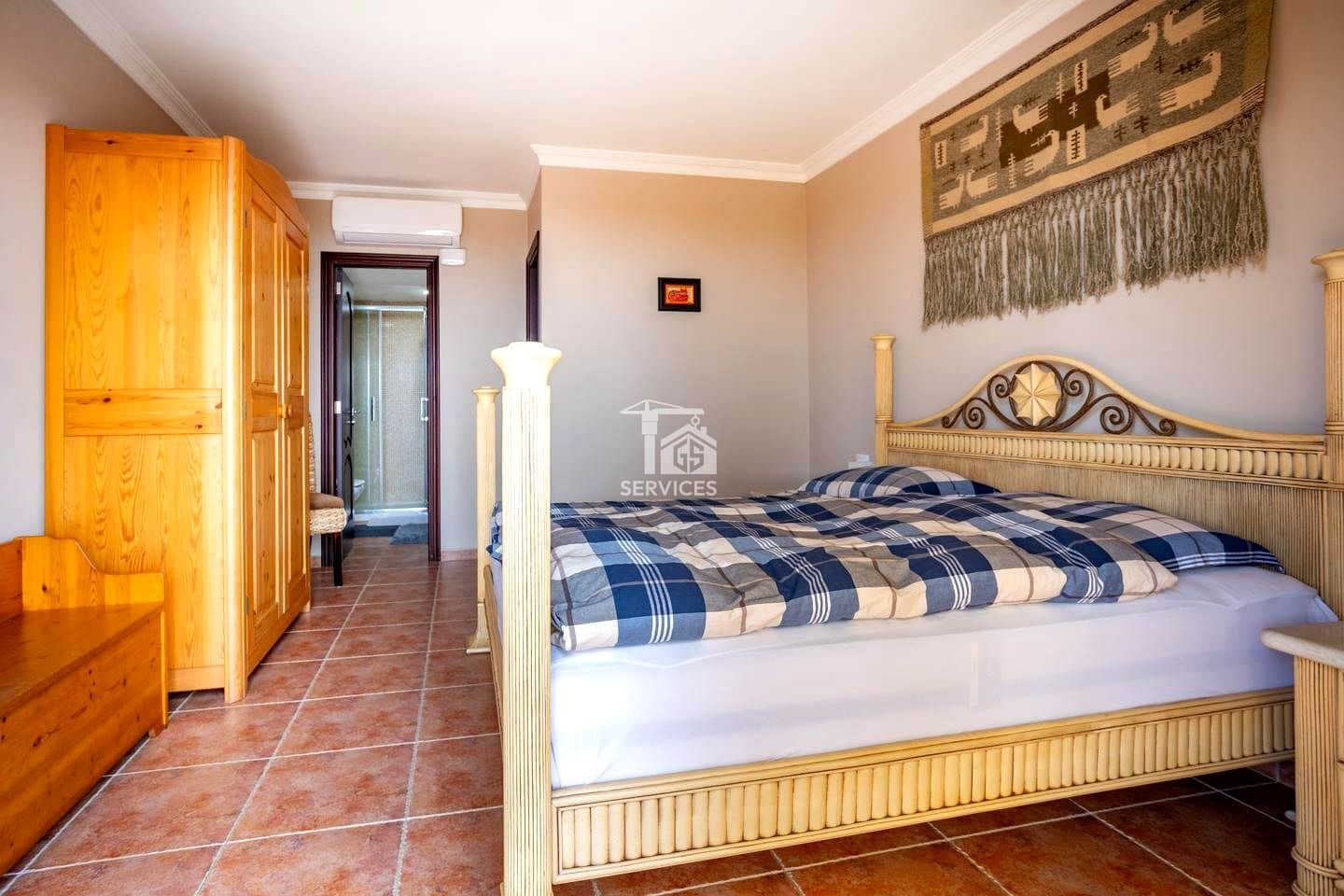 5 soveværelse Villa til salg i San Isidro de Abona med swimmingpool garage - € 699.000 (Ref: 9109834)