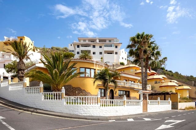 5 Zimmer Villa zu verkaufen in San Isidro de Abona, Granadilla de Abona mit Pool Garage - 699.000 € (Ref: 9109834)