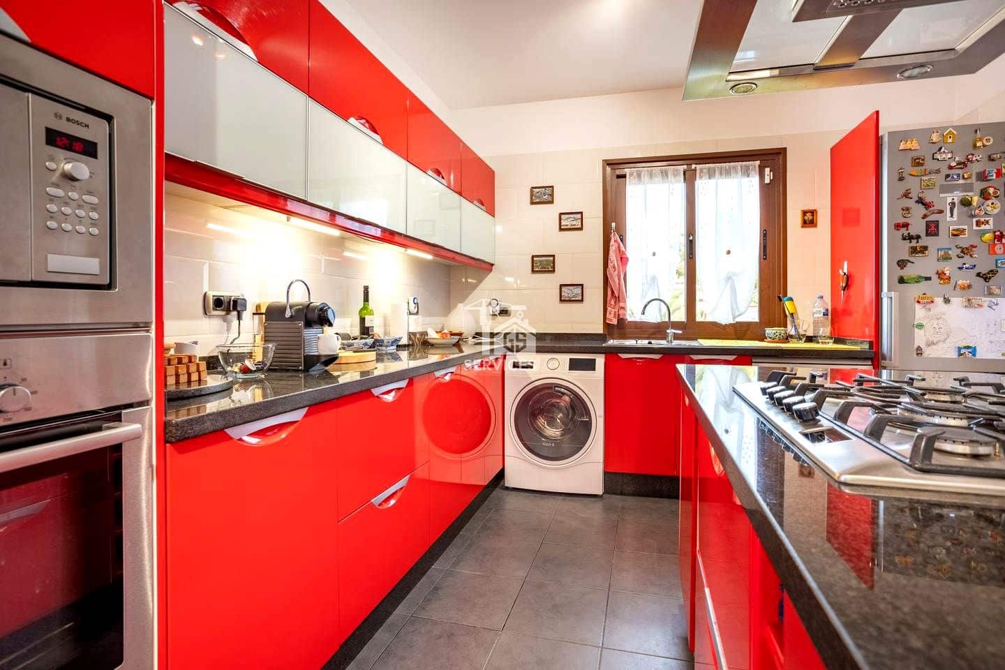 5 soveværelse Villa til salg i San Isidro de Abona med swimmingpool garage - € 699.000 (Ref: 9109834)