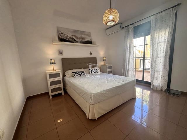 1 chambre Appartement à vendre à Playa del Duque, Adeje avec piscine - 405 000 € (Ref: 9118617)