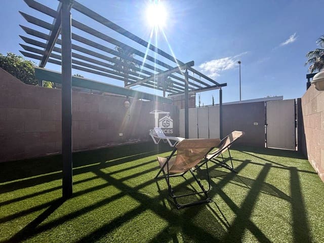 1 chambre Appartement à vendre à Playa del Duque, Adeje avec piscine - 405 000 € (Ref: 9118617)