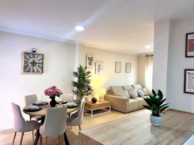 4 bedroom Villa for sale in Casco Urbano, Adeje with pool garage - € 559,000 (Ref: 9142324)