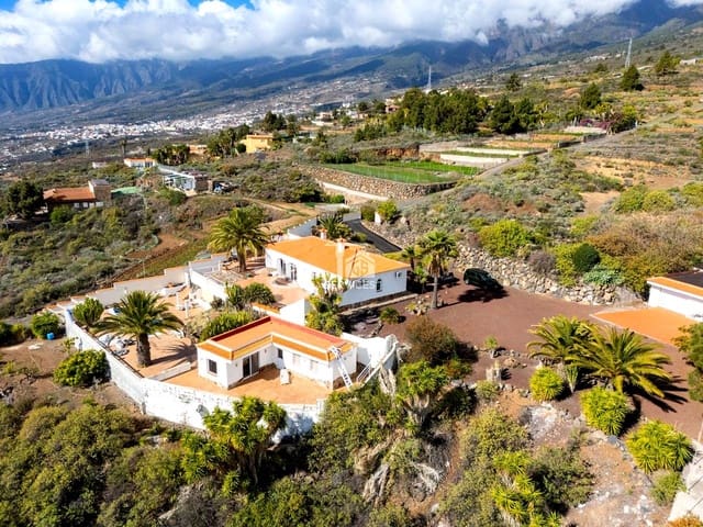 3 sovrum Villa till salu i Candelaria med pool garage - 750 000 € (Ref: 9156068)