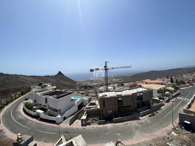 5 soverom Villa til salgs i Adeje med svømmebasseng garasje - € 2 199 000 (Ref: 9163014)