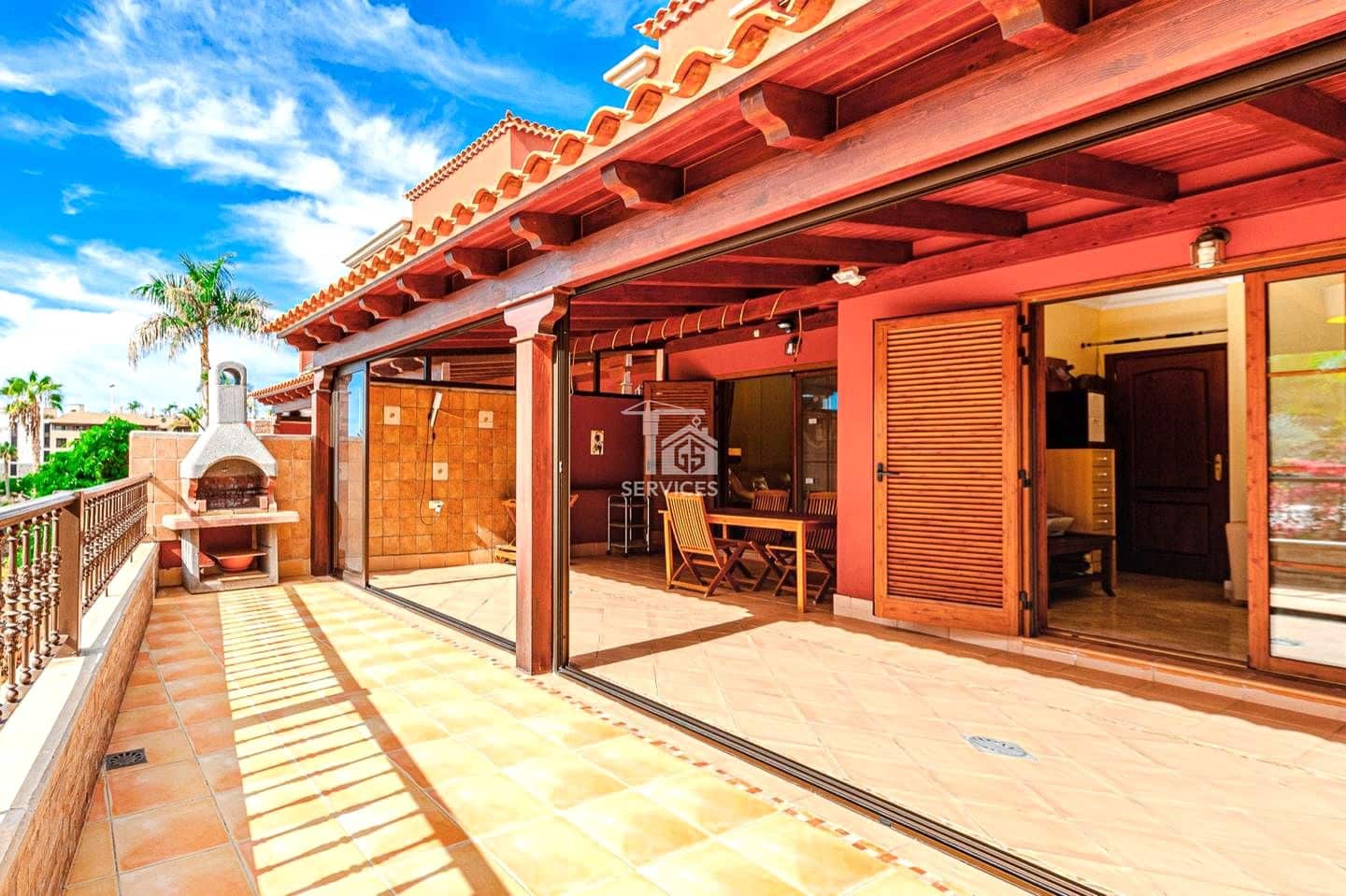 3 soveværelse Villa til salg i Costa Adeje med swimmingpool garage - € 1.150.000 (Ref: 9165184)