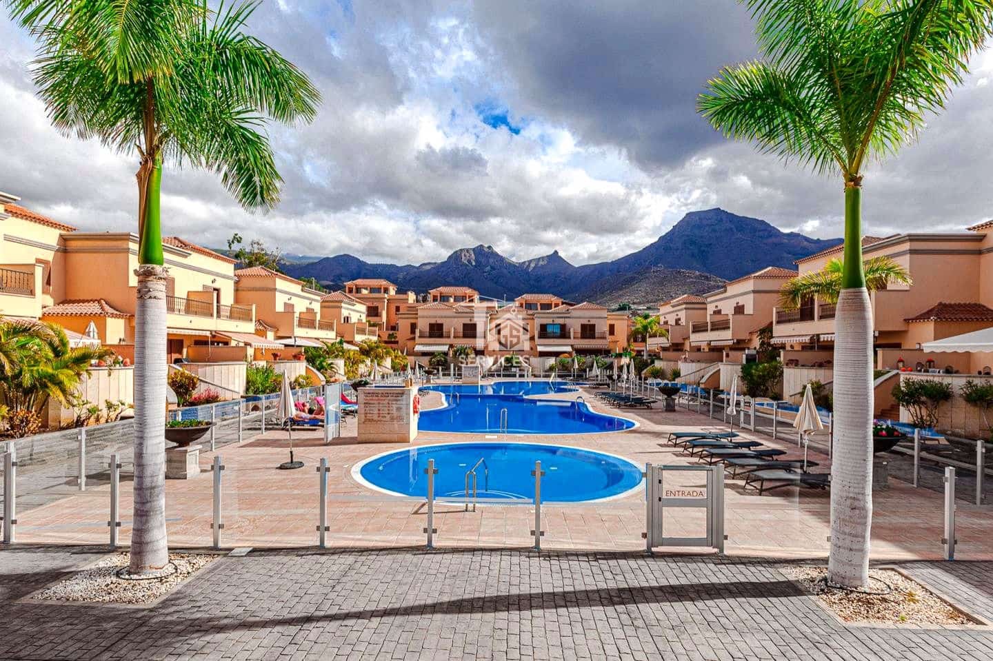 3 soveværelse Villa til salg i Costa Adeje med swimmingpool garage - € 1.150.000 (Ref: 9165184)