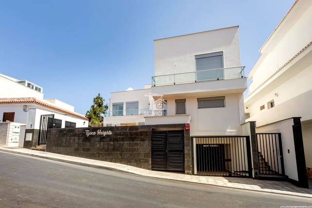 2 soverom Villa til salgs i Casco Urbano, Adeje med garasje - € 330 000 (Ref: 9198440)