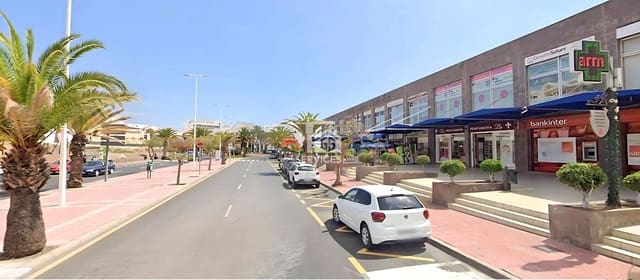 1 bedroom Business for sale in Torviscas Bajo, Adeje with garage - € 195,000 (Ref: 9198525)