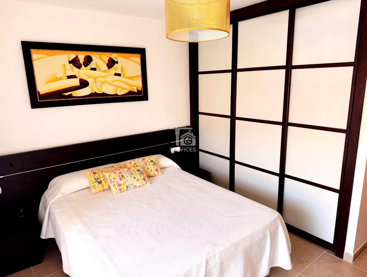 1 soverom Leilighet til salgs i Arona med svømmebasseng garasje - € 257 000 (Ref: 9216608)