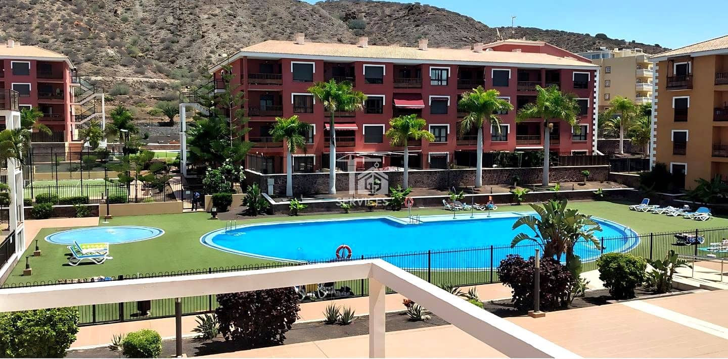 1 soverom Leilighet til salgs i Arona med svømmebasseng garasje - € 257 000 (Ref: 9216608)