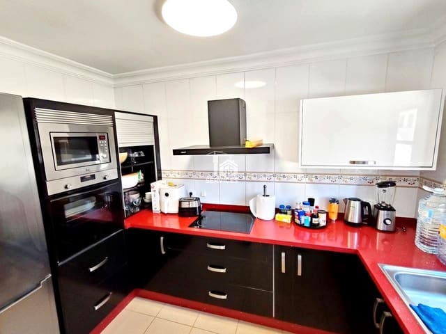 4 soverom Villa til salgs i Playa de Fañabé Alto, Adeje med svømmebasseng garasje - € 450 000 (Ref: 9230692)