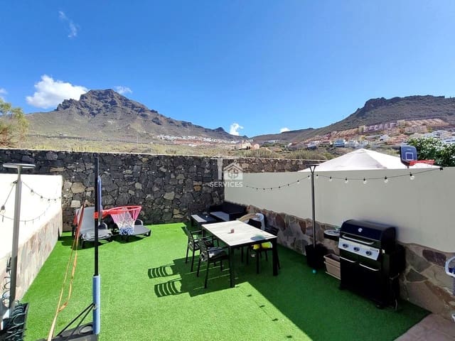 4 soverom Villa til salgs i Playa de Fañabé Alto, Adeje med svømmebasseng garasje - € 450 000 (Ref: 9230692)