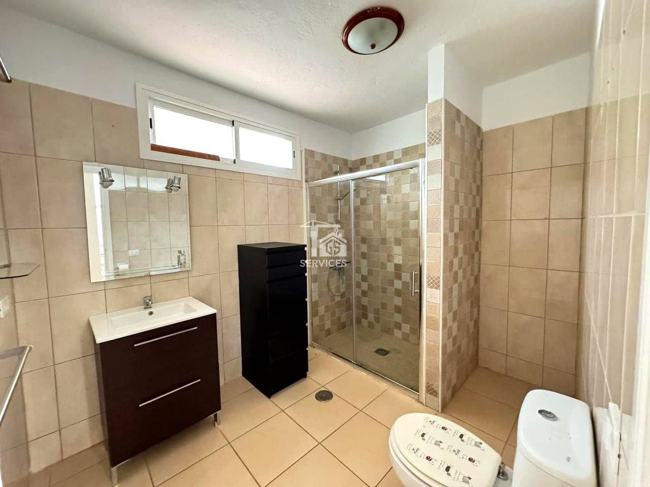 2 soveværelse Villa til salg i Arona med garage - € 660.000 (Ref: 9242478)