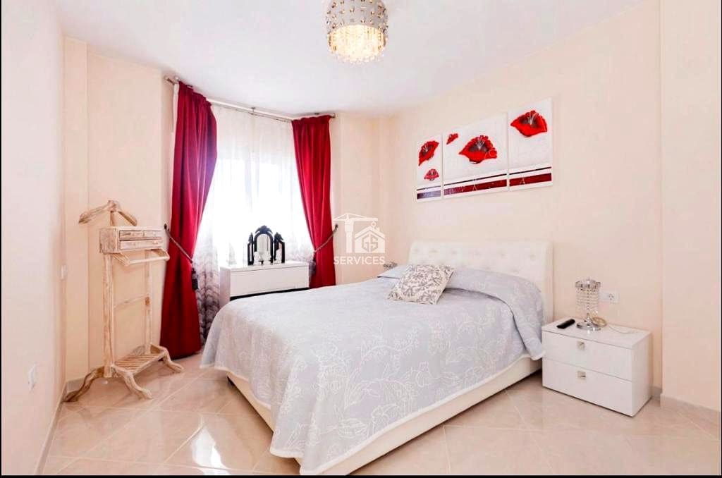 3 soveværelse Villa til salg i Adeje med swimmingpool garage - € 630.000 (Ref: 9247854)