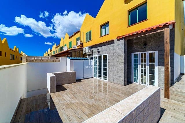 3 slaapkamer Villa te koop in San Miguel de Abona met zwembad - € 420.000 (Ref: 9247855)