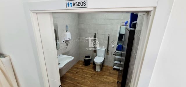 1 slaapkamer Bedrijf te huur in Guía de Isora met garage - € 1.100 (Ref: 9251883)