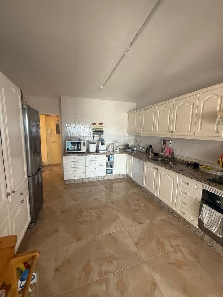 4 soverom Villa til salgs i Adeje med garasje - € 589 000 (Ref: 9256323)