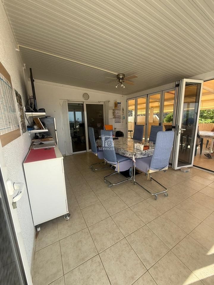 4 soverom Villa til salgs i Adeje med garasje - € 589 000 (Ref: 9256323)