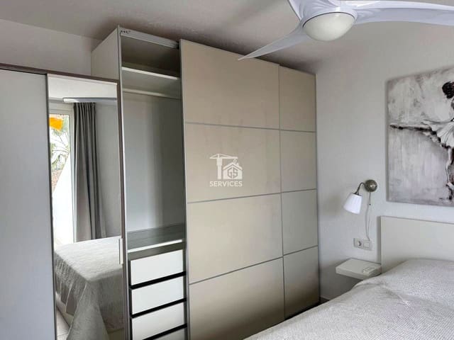 1 slaapkamer Flat te koop in Guía de Isora met zwembad garage - € 238.000 (Ref: 9261995)