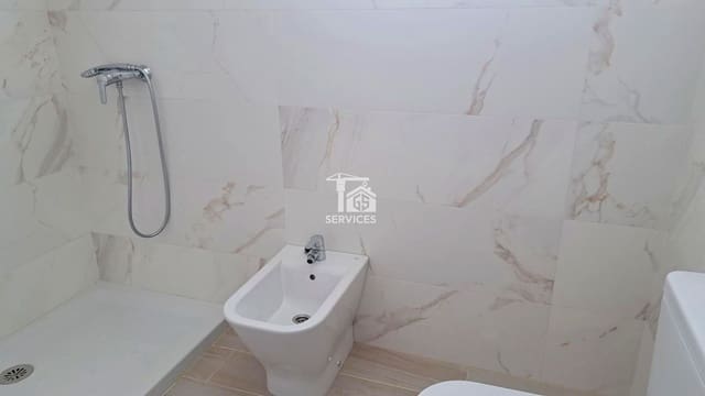 Piso de 2 habitaciones en Granadilla de Abona en venta con piscina garaje - 500.000 € (Ref: 9262081)
