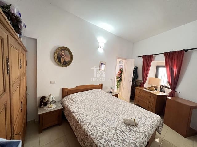 2 makuuhuone Asunto myytävänä paikassa San Eugenio Alto, Adeje mukana uima-altaan - 450 000 € (Ref: 9262139)