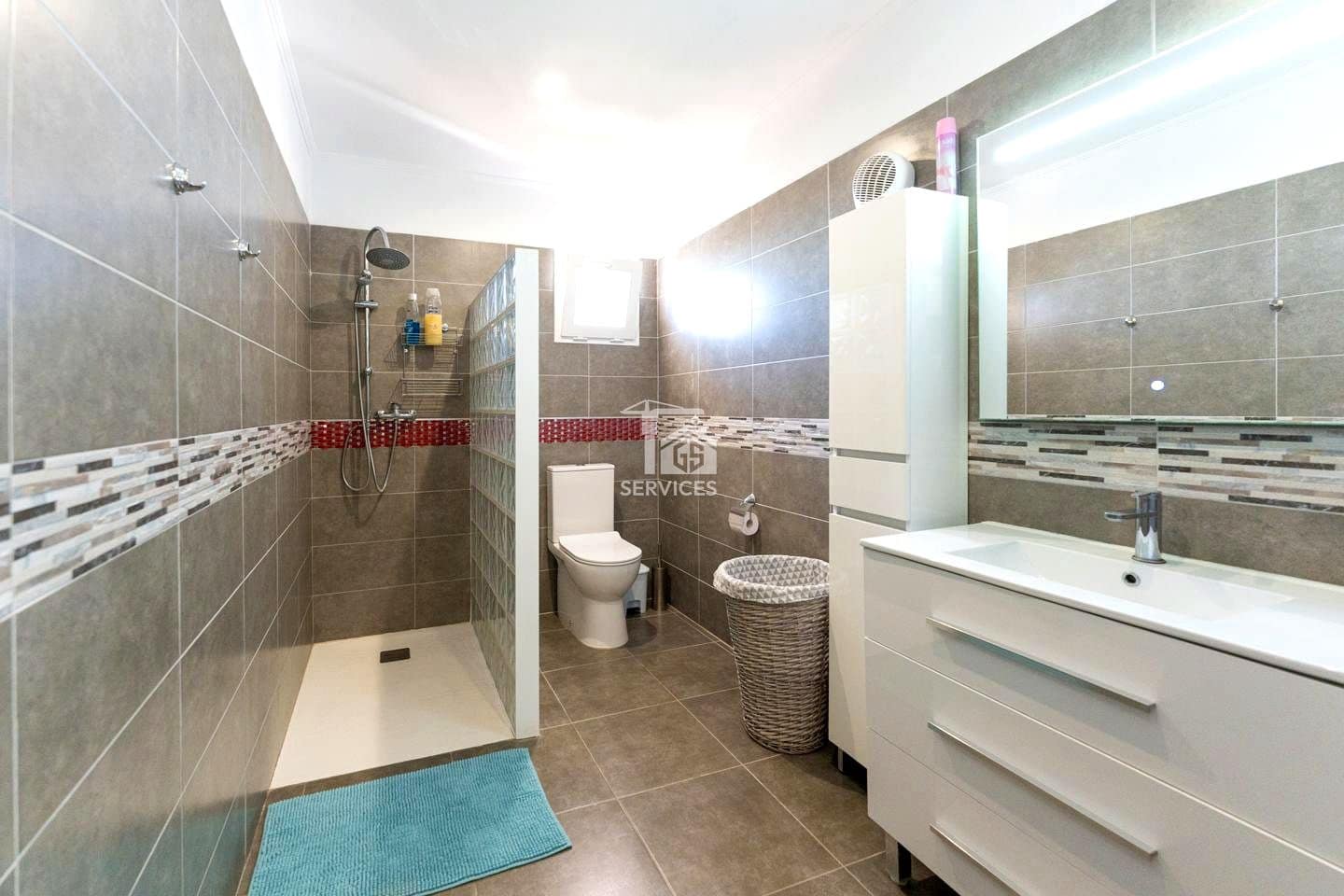 4 slaapkamer Villa te koop in Candelaria met zwembad garage - € 840.000 (Ref: 9262140)