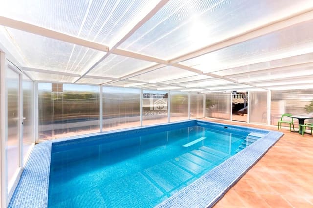 4 slaapkamer Villa te koop in Candelaria met zwembad garage - € 840.000 (Ref: 9262140)