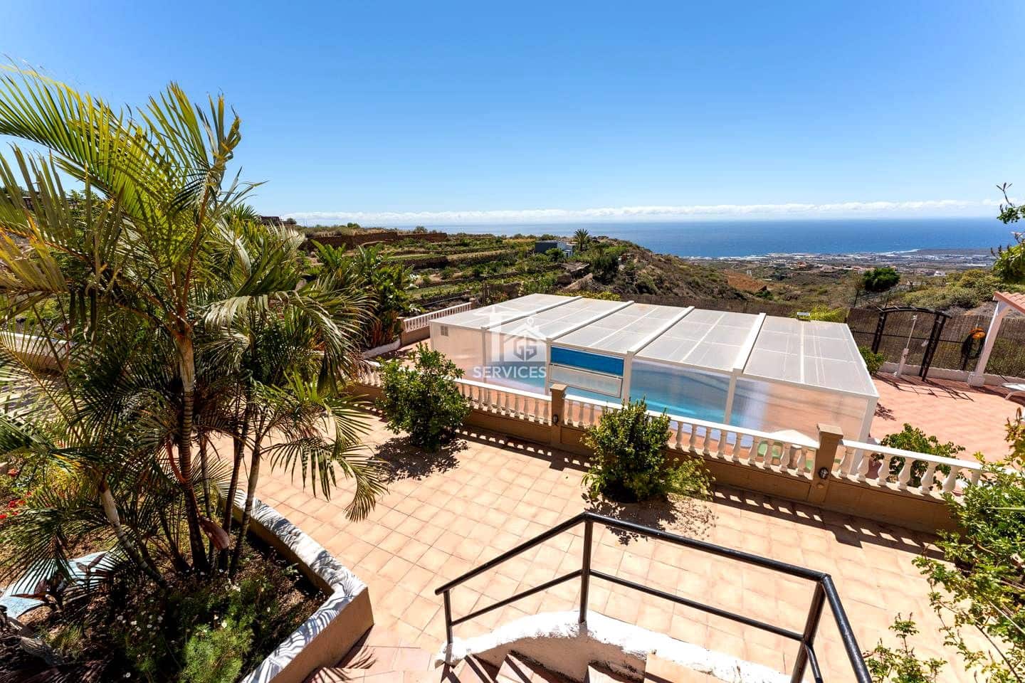 4 slaapkamer Villa te koop in Candelaria met zwembad garage - € 840.000 (Ref: 9262140)