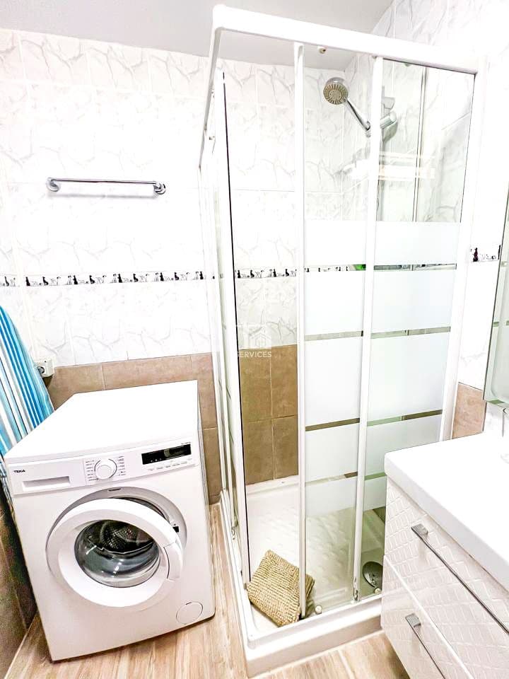 Leilighet til salgs i Costa Adeje med svømmebasseng garasje - € 220 000 (Ref: 9263953)