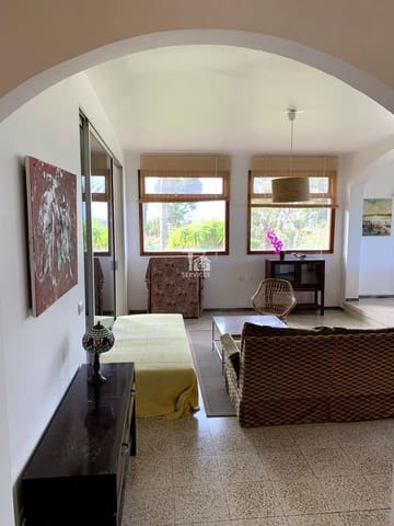 3 slaapkamer Villa te koop in Tacoronte met garage - € 500.000 (Ref: 9263955)