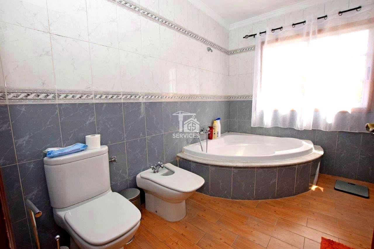 4 soveværelse Villa til salg i San Miguel de Abona med swimmingpool garage - € 1.280.000 (Ref: 9271855)