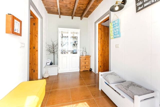 3 quarto Moradia para venda em Granadilla de Abona com piscina garagem - 389 000 € (Ref: 9276061)