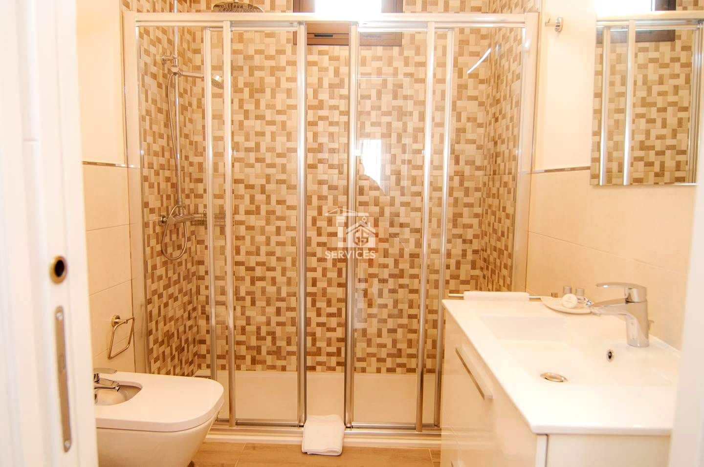 11 soveværelse Villa til salg i La Esperanza med swimmingpool garage - € 2.190.000 (Ref: 9283566)