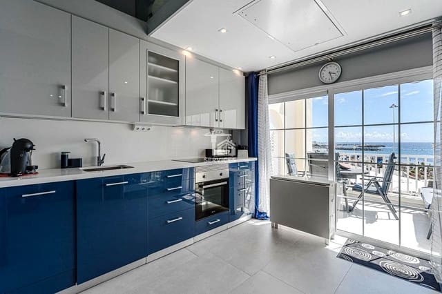 1 soveværelse Lejlighed til salg i Playa Fañabe, Adeje med swimmingpool - € 550.000 (Ref: 9283567)