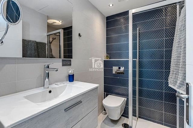 1 soveværelse Lejlighed til salg i Playa Fañabe, Adeje med swimmingpool - € 550.000 (Ref: 9283567)