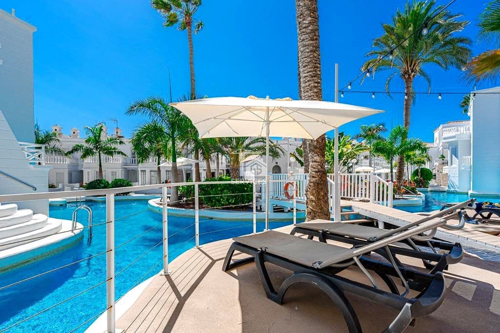 1 camera da letto Appartamento in vendita in Adeje con piscina - 550.000 € (Rif: 9283567)