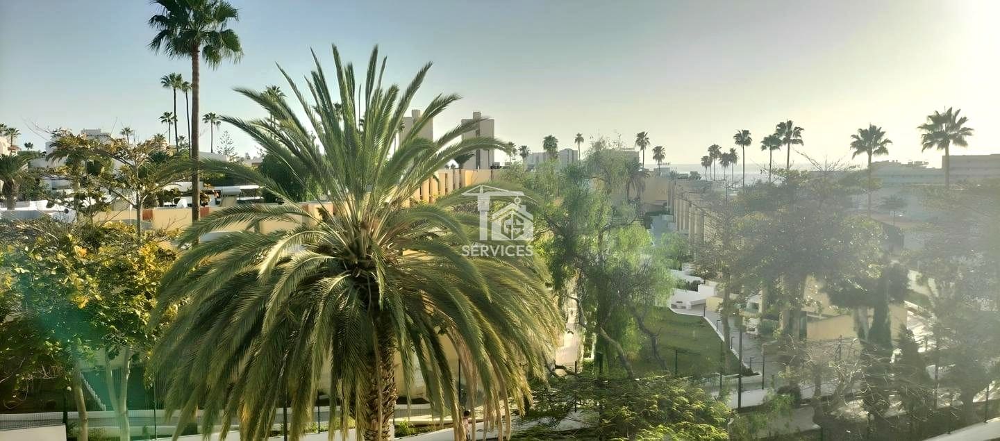 1 soveværelse Lejlighed til salg i Adeje med swimmingpool garage - € 285.000 (Ref: 9283963)